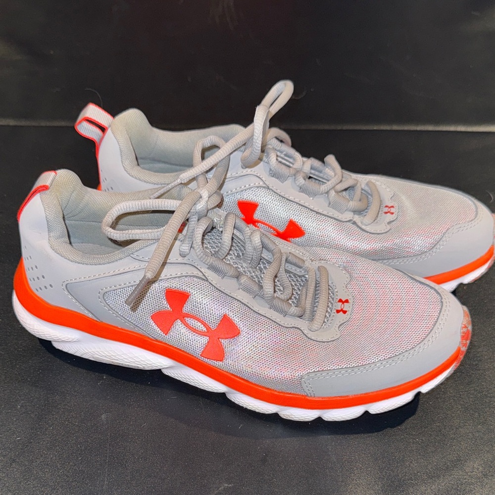 Under Armour Gray and Orange Sneakers, size 9